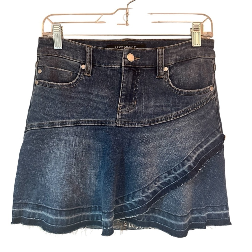 Liverpool Los Angeles Ruffle Denim Skirt with Let Down Hem, size 2/26
